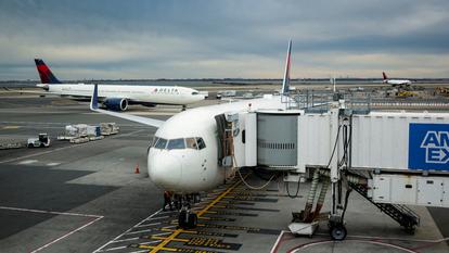 Ces moteurs défectueux immobilisant des avions «neufs ou presque» ont causé en 2025 une «perte brute» de 11,3 milliards de dollars aux transporteurs aériens, a estimé vendredi le directeur général de l’Iata.