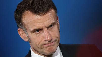 Le président français Emmanuel Macron assiste à une conférence de presse à l’issue d’un sommet des dirigeants de l’Union européenne à Bruxelles, Belgique, le 20 mars 2026.