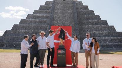 Le trophée de la Coupe du monde a été présenté ce vendredi sur le site archéologique maya de Chichén Itzá.