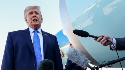 «Nous avons des points d’accord majeurs, je dirais presque tous », a ajouté Trump, avant d’embarquer dans Air Force One lundi matin.