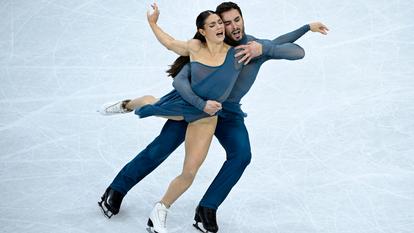 Laurence Fournier-Beaudry et Guillaume Cizeron aux Jeux olympiques de Milan-Cortina.