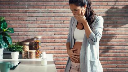 Enceinte, cette employée apprend la rupture de sa période d’essai quelques jours avant la fin de celle-ci.