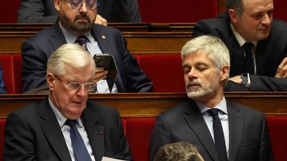 Michel Barnier et Laurent Wauquiez à l’Assemblée nationale.