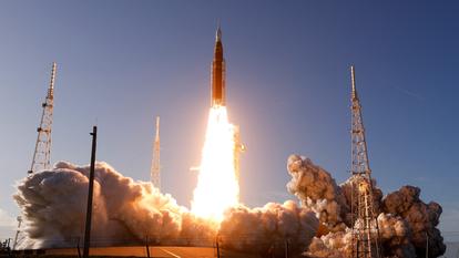 La mission Artemis 2 a été lancée avec succès en Floride mercredi 1er avril