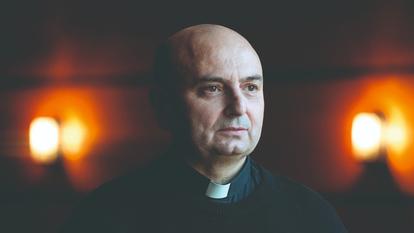 Le père Gabriel Romanelli, curé de Gaza.