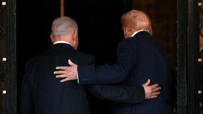 Donald Trump et Benyamin Netanyahou au club Mar-a-Lago de Trump à Palm Beach, en Floride, le 29 décembre 2025.