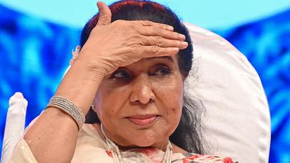 La chanteuse Asha Bhosle a sorti le dernier album de sa carrière en février 2026.