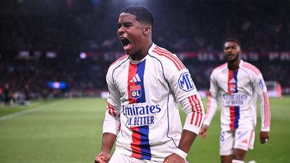 Endrick, premier buteur de PSG-OL au Parc des Princes.