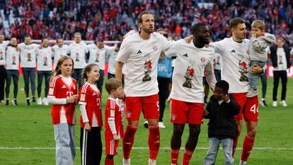 Harry Kane et le Bayern ont fêté le titre de champion d’Allemagne ce dimanche.