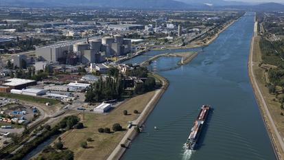 Vue aérienne de la centrale nucléaire du Tricastin.