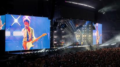 Bruno Mars a joué ses plus grands classiques et les titres de son dernier album jeudi 18 juin au Stade de France devant 80 000 spectateurs. Il s’y produira à nouveau les 20 et 21 juin.