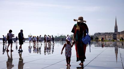 Placé en vigilance rouge depuis dimanche midi, le département de la Gironde devrait connaître des températures tutoyant 43°C de lundi à mercredi.