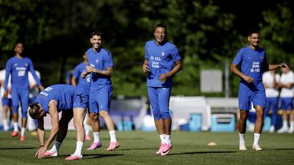 Les joueurs de l’équipe de France se sont entraînés samedi à Boston.