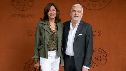 Catherine Bancarel and Pascal Praud à Roland Garros.