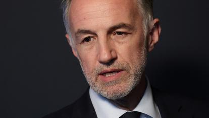 «Nous allons prendre le temps de regarder cela, de chiffrer les scénarios», a indiqué Emmanuel Grégoire à l’issue de cette présentation, avançant l’argument budgétaire.