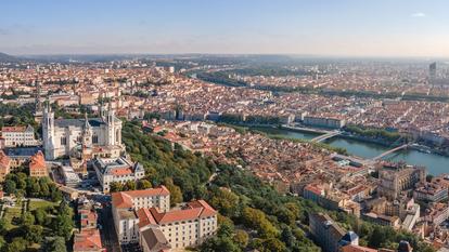Véronique Sarselli a été élue nouvelle présidente de la métropole de Lyon.