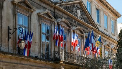 Les syndicats réclament notamment une refonte des grilles indiciaires qui structurent les carrières afin d’offrir une «véritable progression» aux agents.