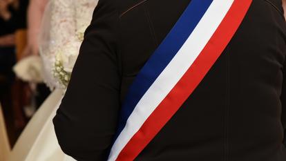 «Il faut faire davantage confiance aux maires, il faut nous laisser agir !», réclame le maire de Chessy Cyril Marsaud.