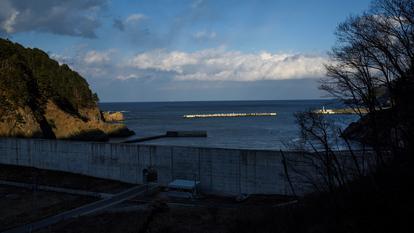 Digue le long de la côte à Miyako, dans la préfecture d’Iwate.