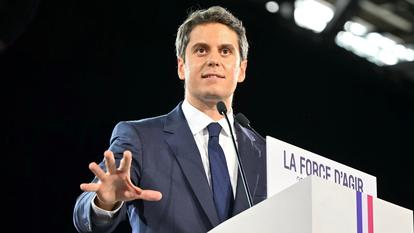 «Mes adversaires, les seuls, ce sont le Rassemblement national et La France insoumise», assure Gabriel Attal dans une tribune parue dans La Tribune Dimanche.