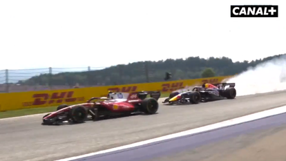 Lewis Hamilton résiste aux attaques de Max Verstappen en Autriche.