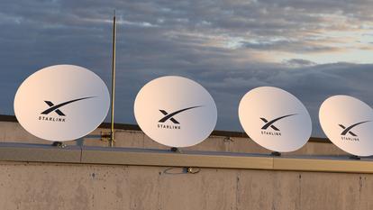 Antennes Starlink, terminaux de la constellation développée par SpaceX.