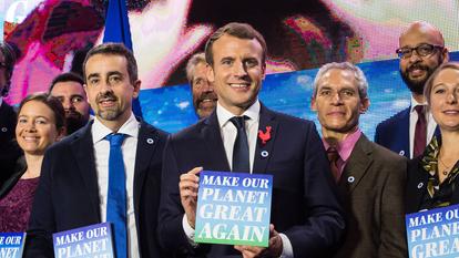 Emmanuel Macron lors de son discours à la Station F devant les start-up du Tech For Planet, le 11 décembre 2017, à Paris.