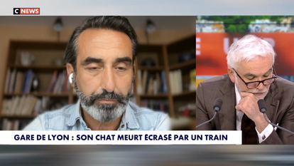 Le journaliste Olivier Benkemoun sur le plateau de CNews.