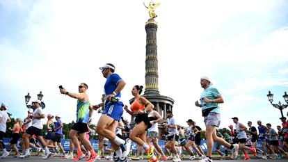 Des coureurs du marathon de Berlin, le 21 septembre 2025.