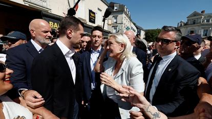 Marine Le Pen a annoncé que Jordan Bardella occuperait le poste de premier ministre si elle venait à être élue présidente de la république.