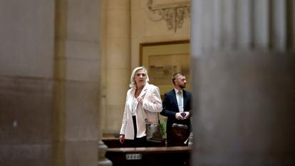 Marine Le Pen, après le verdict de son procès en appel, à Paris, le 7 juillet.
