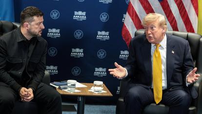 Volodymyr Zelensky et Donald Trump au sommet de l’Otan à Ankara, mercredi 8 juillet 2026.