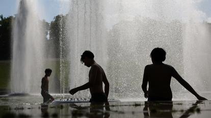 Échaudés depuis la canicule de juin, les Français tentent de trouver des stratagèmes face aux nouvelles vagues de chaleur annoncées.