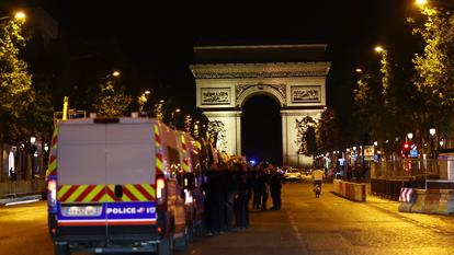 La police nationale lors du quart de finale France-Maroc de la Coupe du monde.
