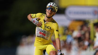 La joie de Tadej Pogacar, victorieux de la 10e étape du Tour de France 2026.