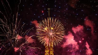 Le feu d’artifice de Paris du 13 juillet en baisse sur France 2.