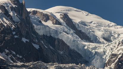 Deux alpinistes ont péri dans la nuit de mardi à mercredi lors de l’ascension du Mont-Blanc.