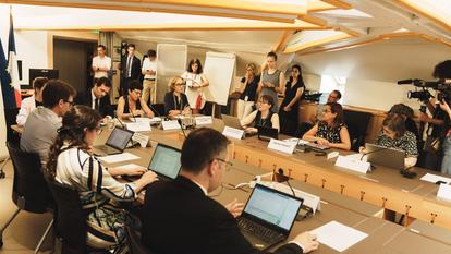 Monique Barbut, ministre de la Transition écologique au Centre ministériel de veille opérationnelle et d’alerte, à Paris, le 15 juillet 2026.