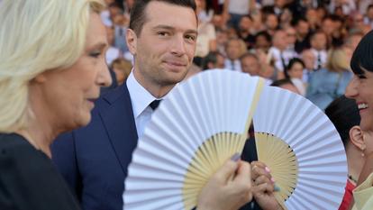 Marine Le Pen et Jordan Bardella, à Nice, le 14 juillet 2026.