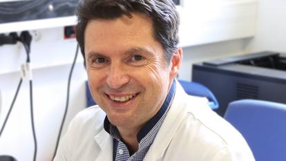 Pr Colas Tcherakian, pneumologue et coordinateur de la Clinique Universitaire des Bronches, à l’Hôpital Foch.
