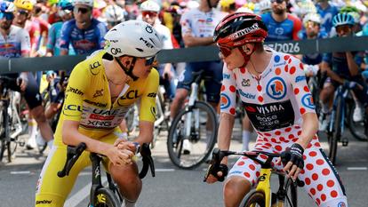 Tadej Pogacar et Jonas Vingegaard ont connu une nuit agitée.