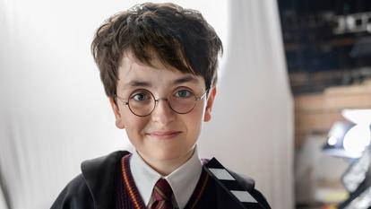 Dominic McLaughlin sur le tournage de la série Harry Potter