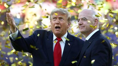 Donald Trump et Gianni Infantino ont été au cœur de plusieurs controverses dénoncées par le journaliste suisse David Lemos.