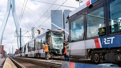 Les photos du choc entre deux trams, mercredi.
