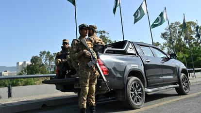 Douze militaires ont été tués dans une attaque dans le nord-ouest du Pakistan.