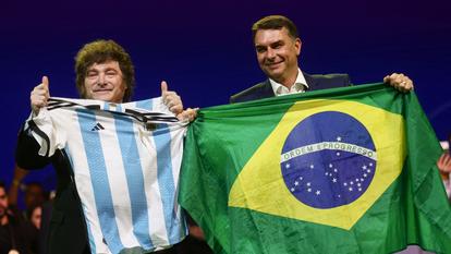 Le président argentin Javier Milei et le sénateur brésilien Flavio Bolsonaro