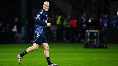 Zinédine Zidane s’appuiera notamment de son expérience sur le banc du Real Madrid, où il a gagné trois fois la Ligue des champions entre 2016 et 2018.