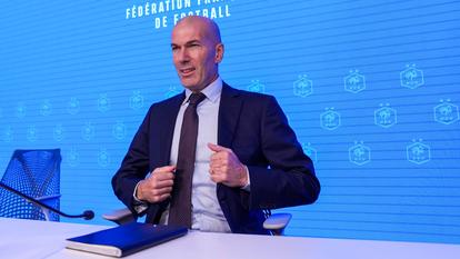 Zinédine Zidane, mardi, au siège de la FFF, à Paris.