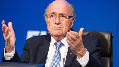 L’ancien président de la Fifa est en guerre contre les visées mercantiles de son successeur.