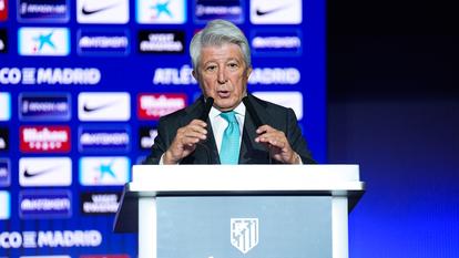 L’Atlético de Madrid et son président, Enrique Cerezo, porte plainte auprès de la Fifa contre le Barca pour le cas Julian ALvarez.